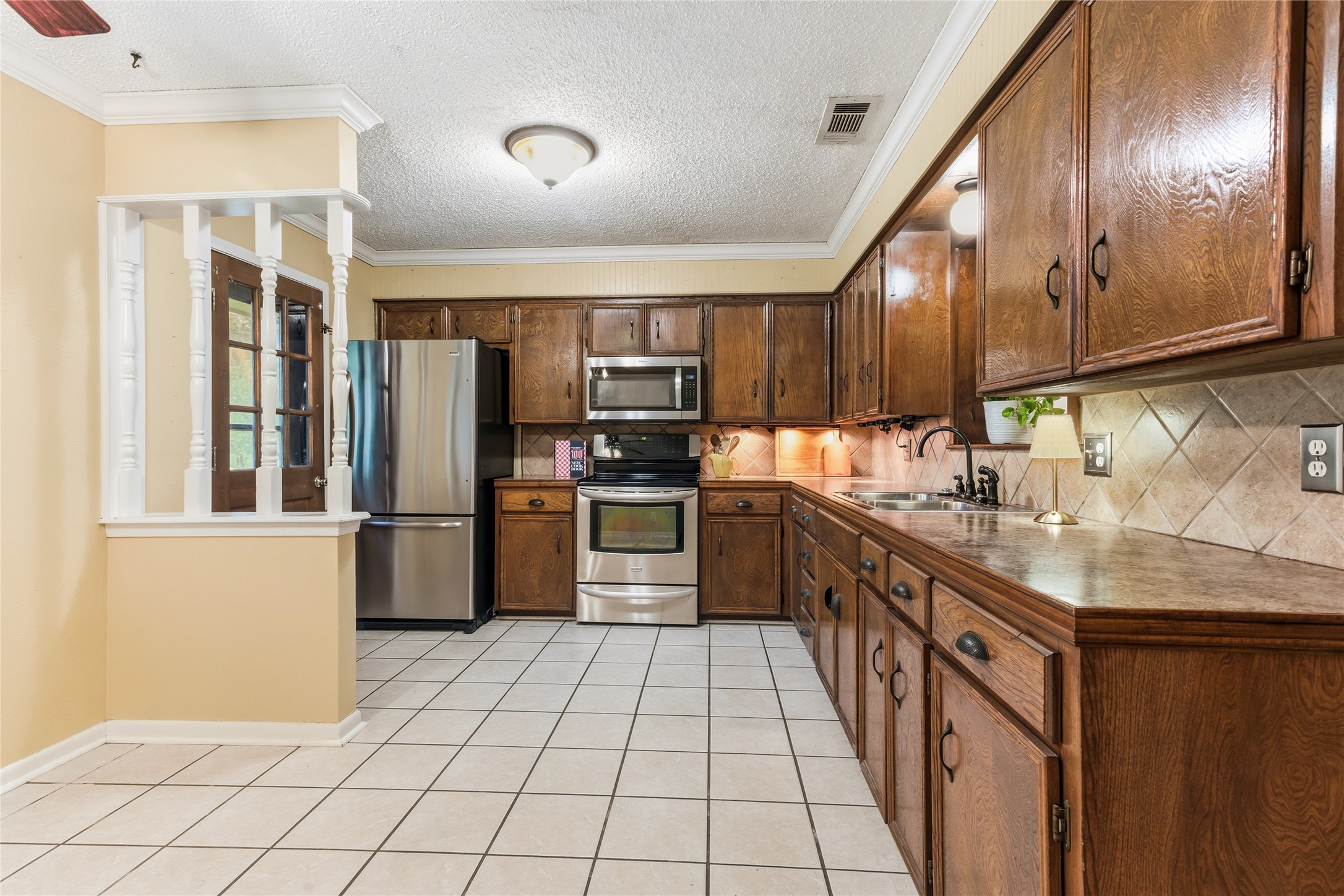 2922 Layne Drive Denison TX 75020