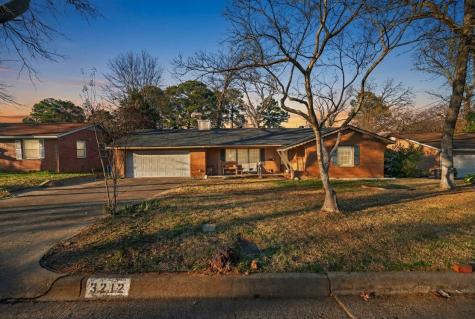 3212 Timberlane Drive Tyler TX 75701