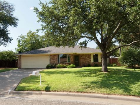 1209 Corvadura Street Graham TX 76450