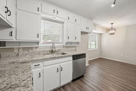 217 Glenn Drive Hurst TX 76053