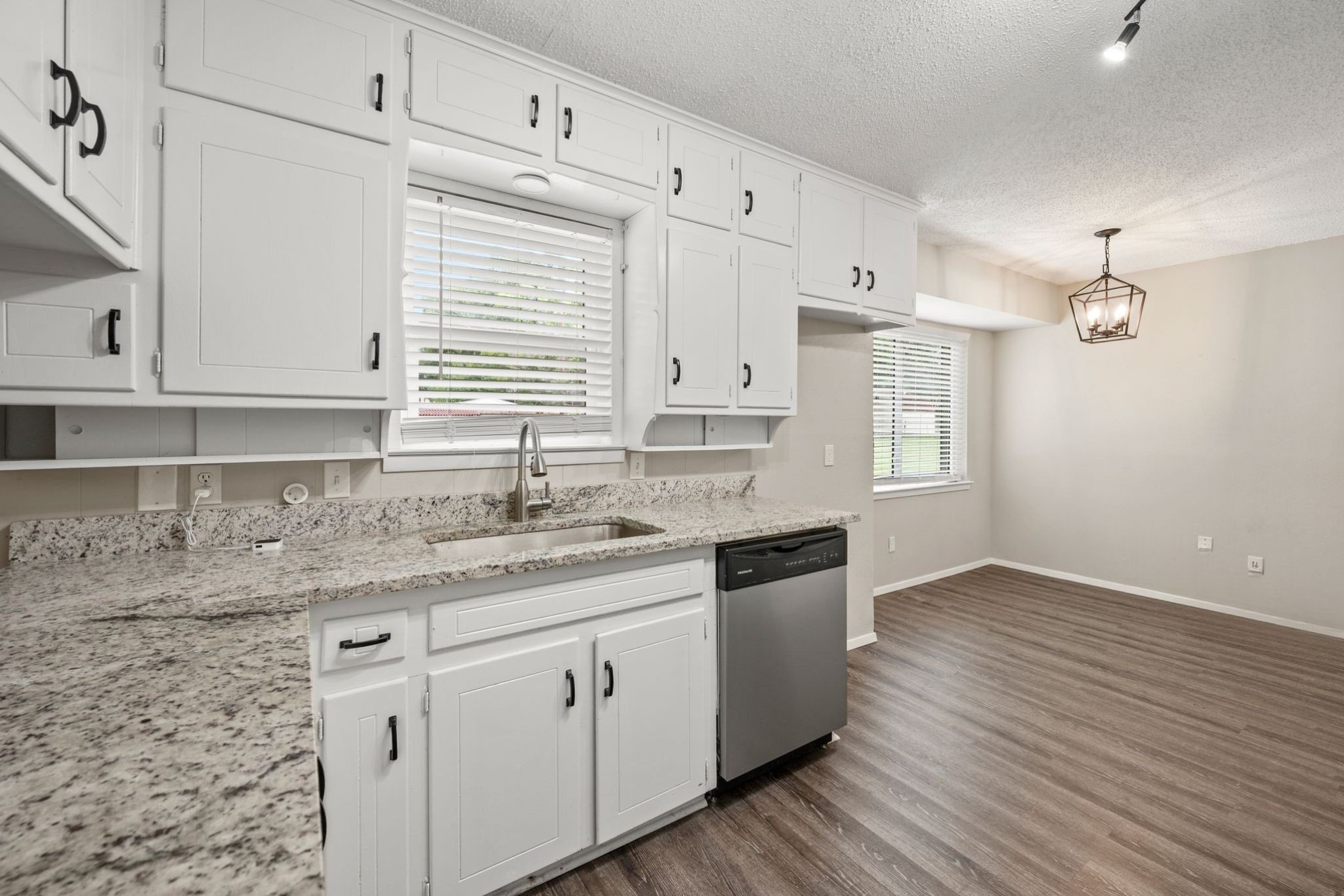 217 Glenn Drive Hurst TX 76053
