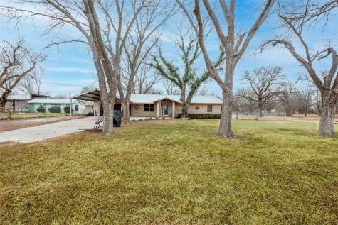 616 N Mckinney Street De Leon TX 76444