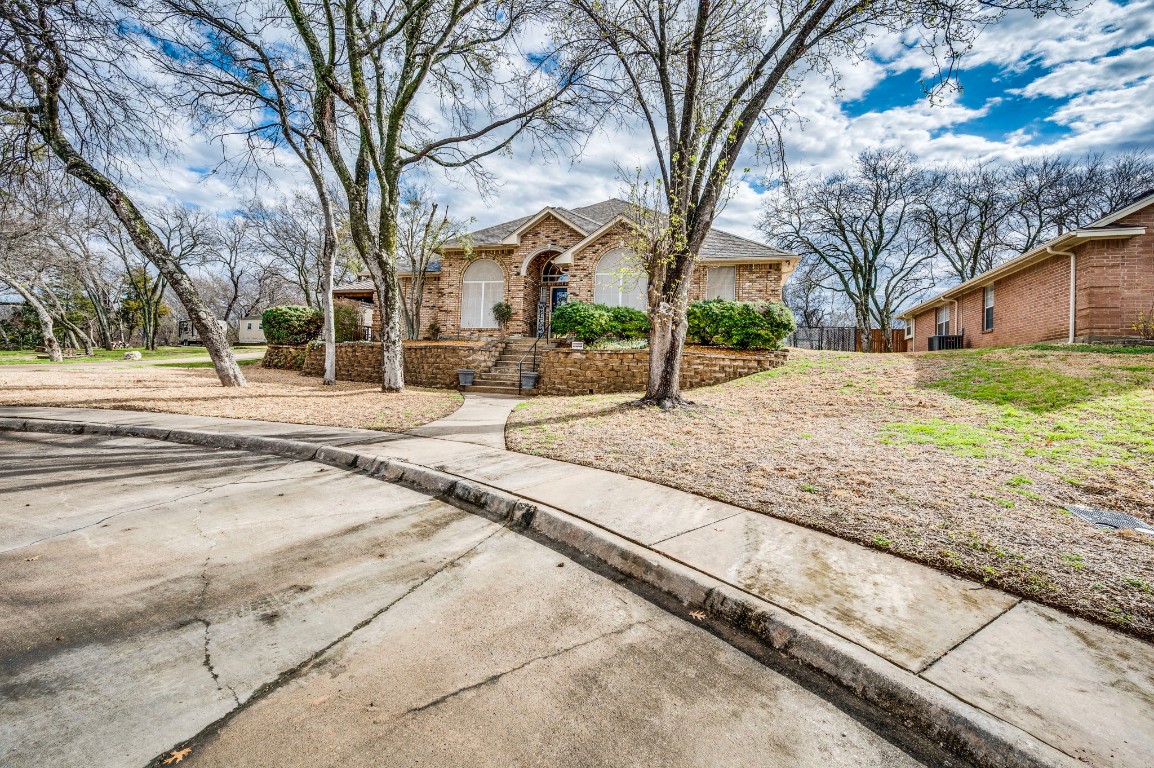 520 S 3rd Street Midlothian TX 76065