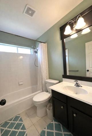 208 Creek Point Lane Arlington TX 76002