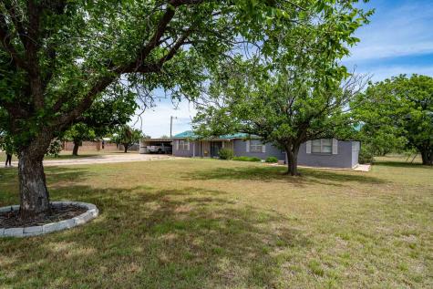 10992 State Highway 6 Avoca TX 79503
