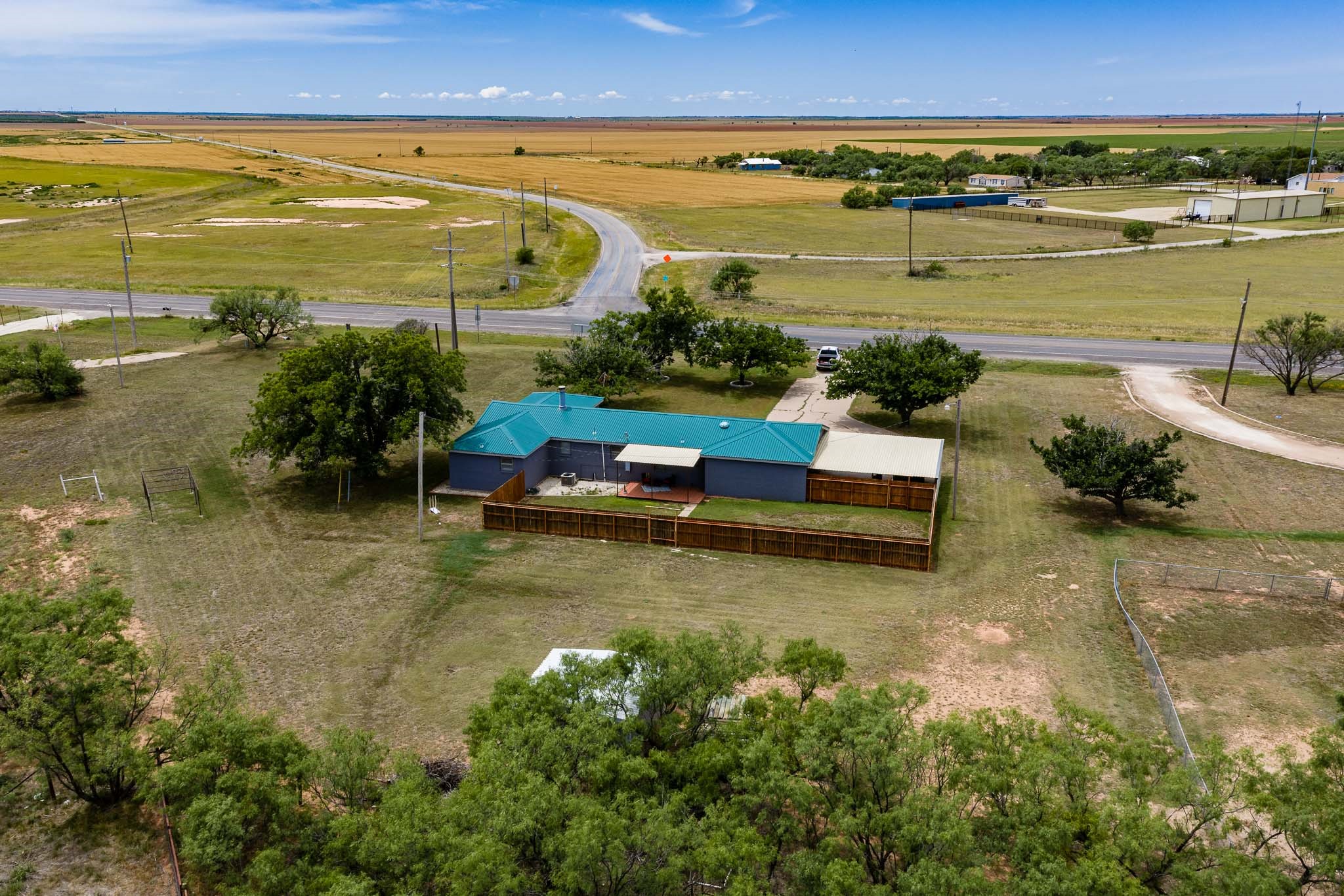 10992 State Highway 6 Avoca TX 79503