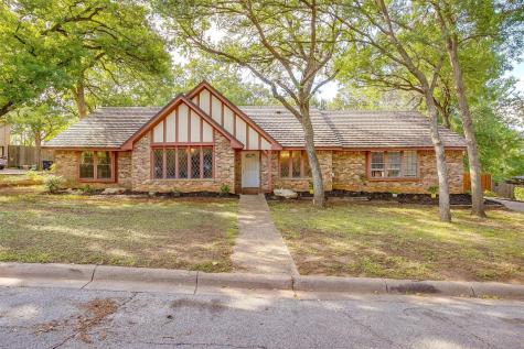 108 Silverleaf Drive Fort Worth TX 76112