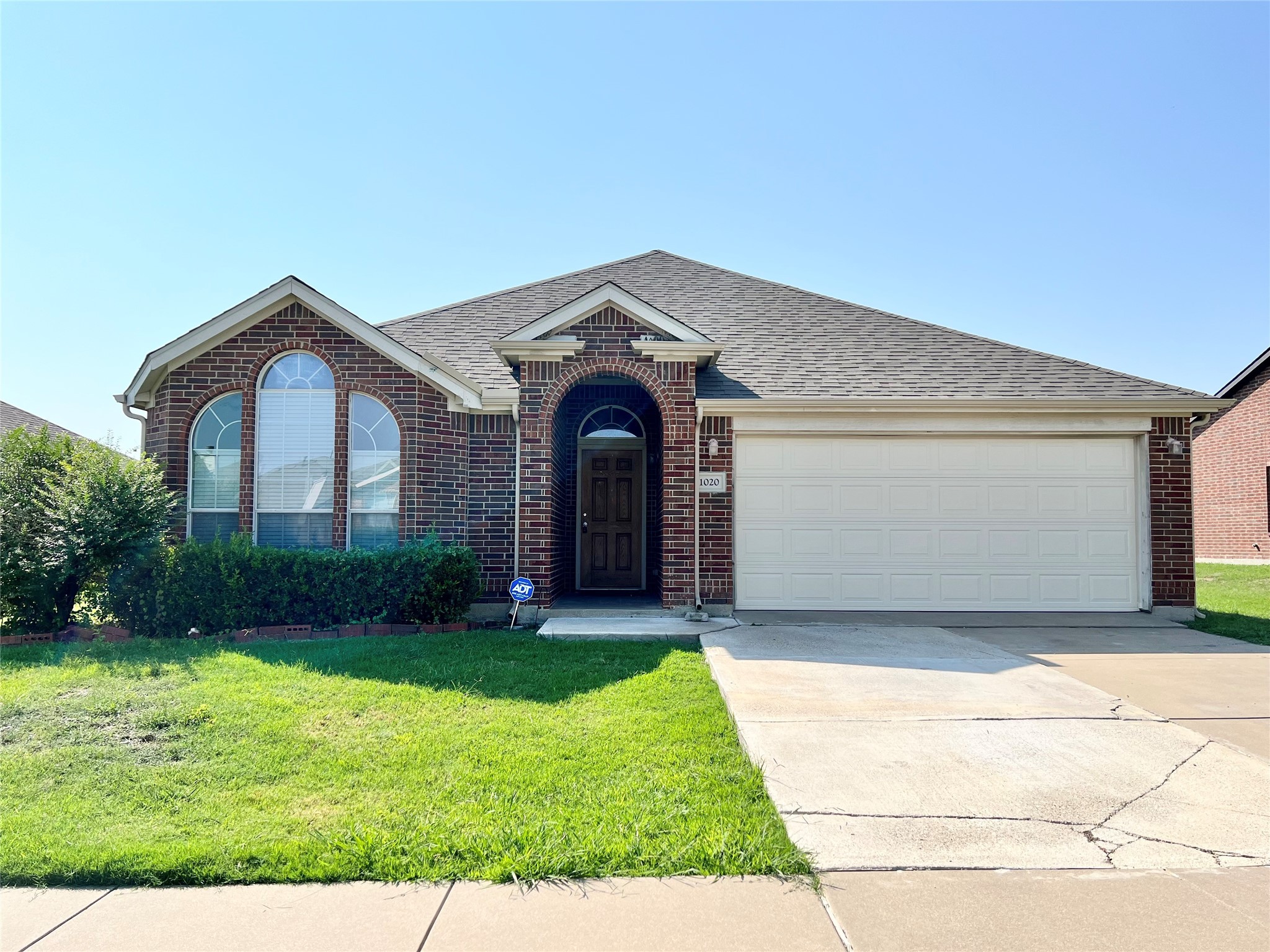 1020 Rosita Street Arlington TX 76002