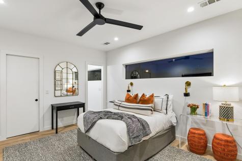 4347 Bonham Street Dallas TX 75229