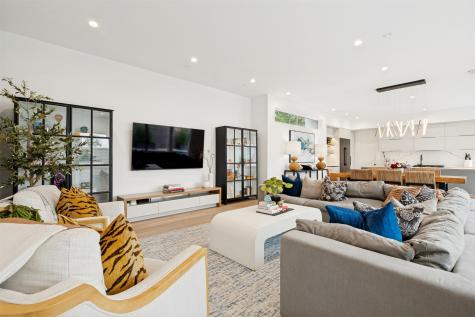 4347 Bonham Street Dallas TX 75229