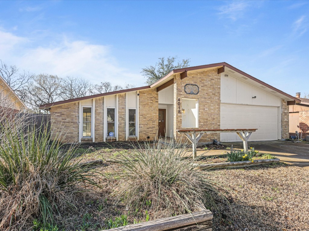 4018 Brookmoor Drive Arlington TX 76016