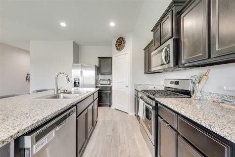 6128 Blacksmith Avenue Fort Worth TX 76179