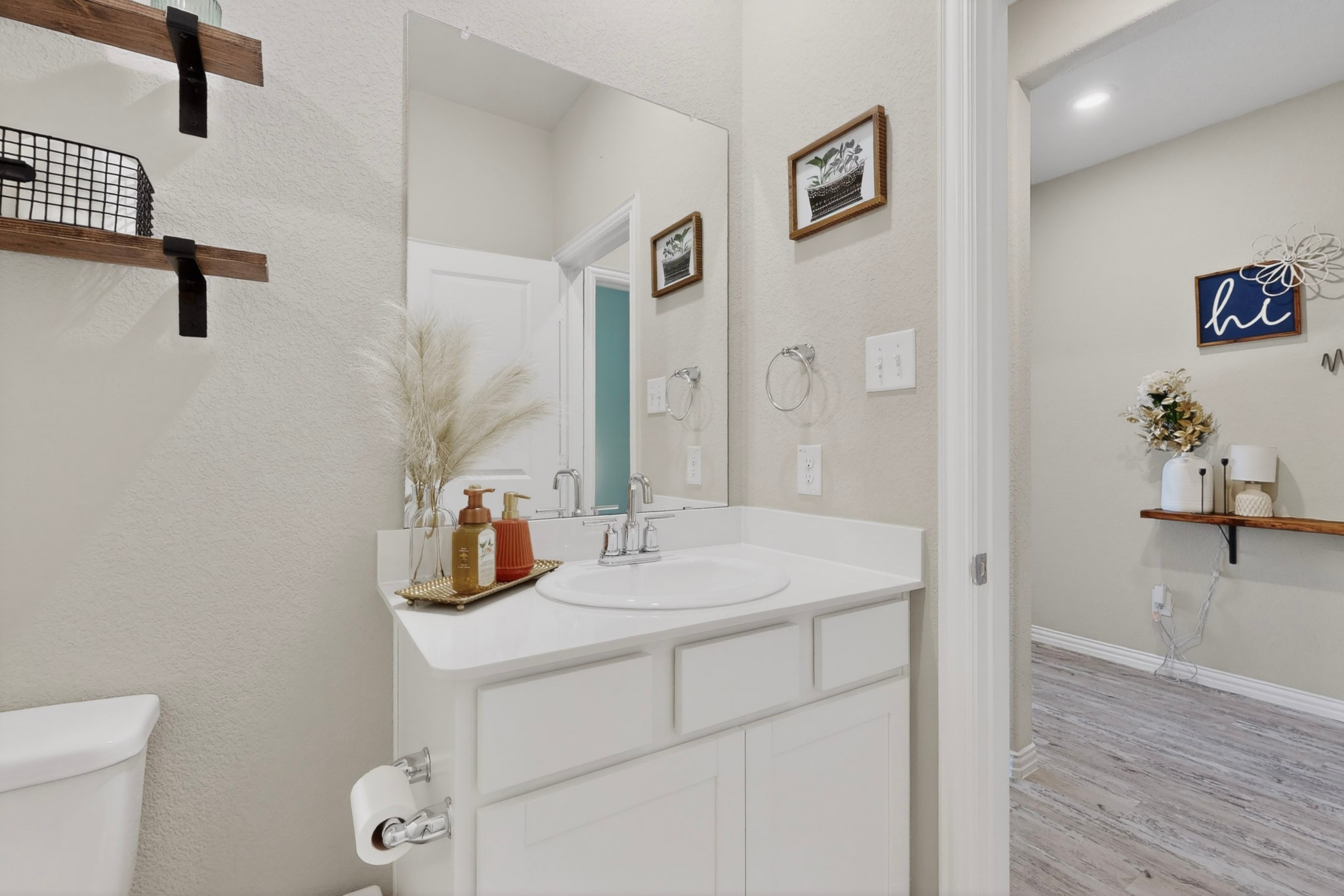 9537 Abington Avenue Fort Worth TX 76131