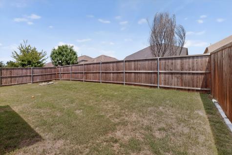 9537 Abington Avenue Fort Worth TX 76131