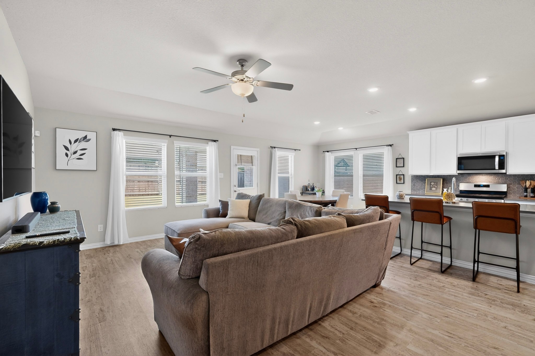 9537 Abington Avenue Fort Worth TX 76131