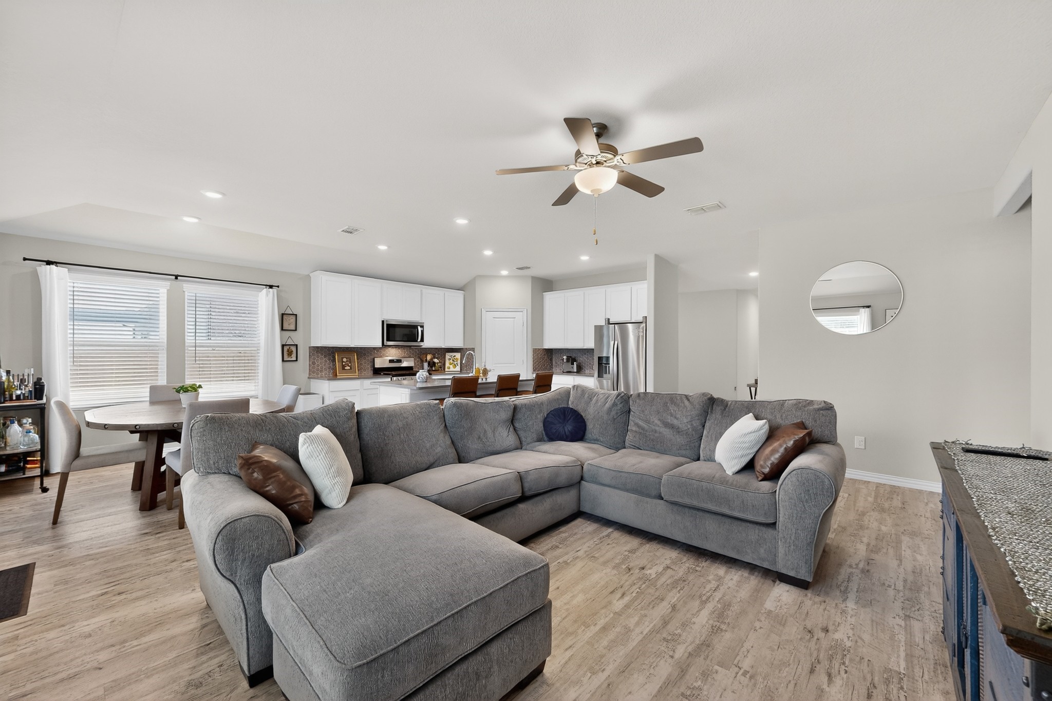 9537 Abington Avenue Fort Worth TX 76131