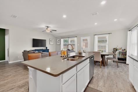 9537 Abington Avenue Fort Worth TX 76131