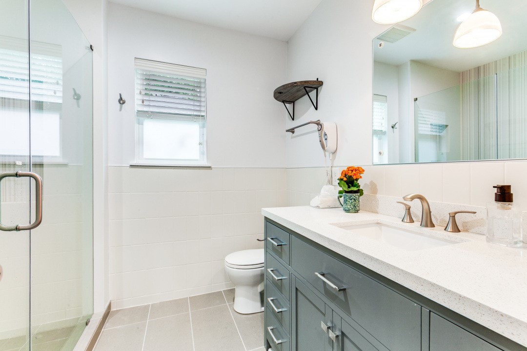 6221 Berryhill Street Dallas TX 75231