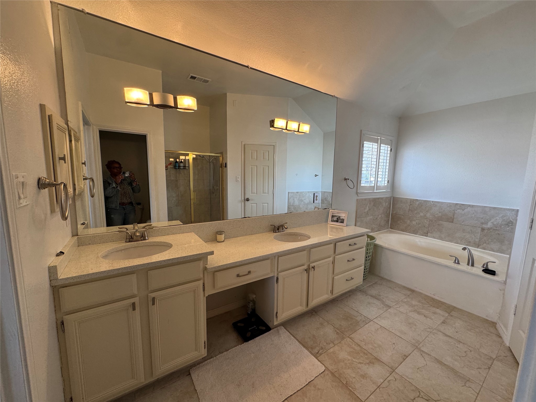 3448 Lark Meadow Way Dallas TX 75287