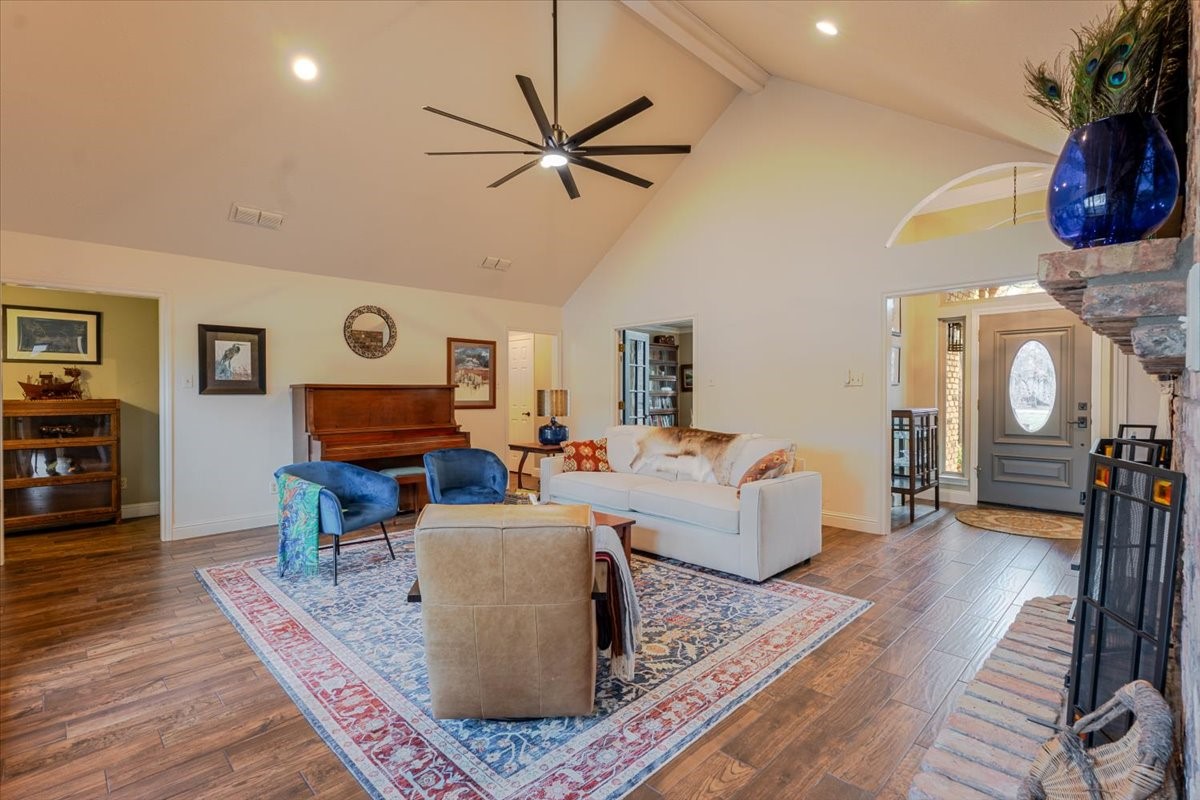 651 Spring Creek Parkway Weatherford TX 76087