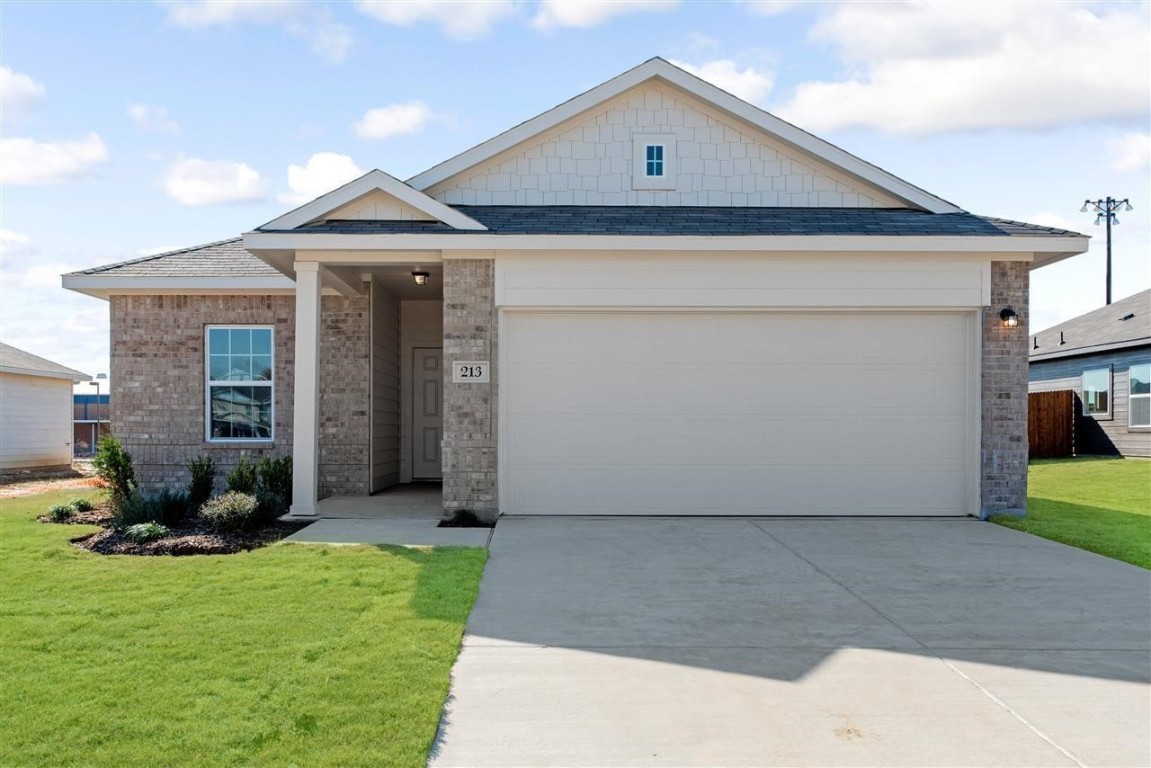 213 Michelle Street Aubrey TX 76227
