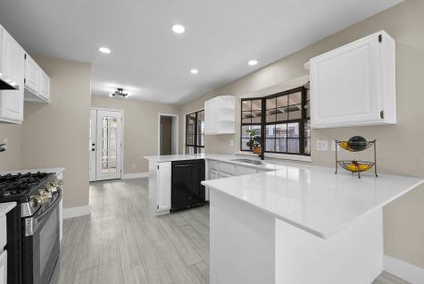 5202 Hollow Bend Lane Garland TX 75043