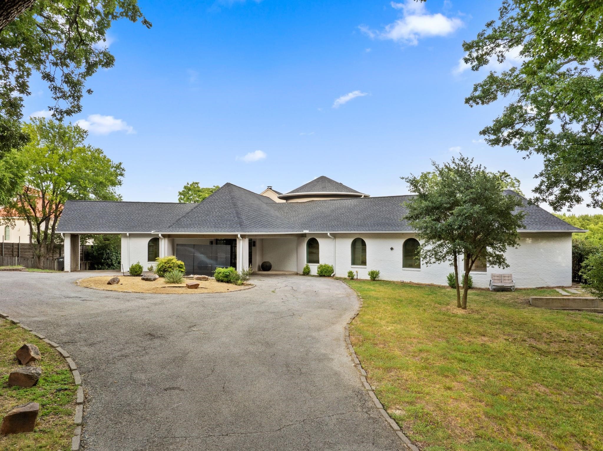 8542 Meadowbrook Drive Fort Worth TX 76120