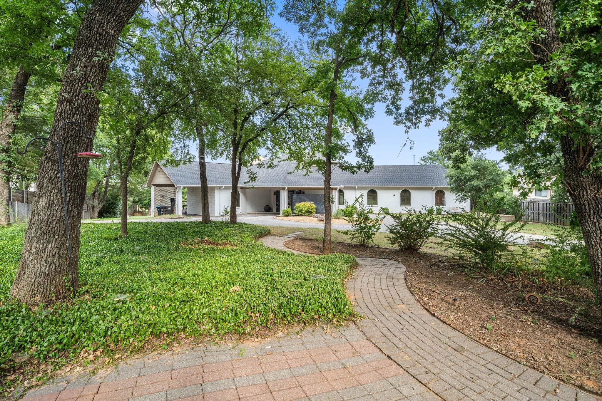 8542 Meadowbrook Drive Fort Worth TX 76120