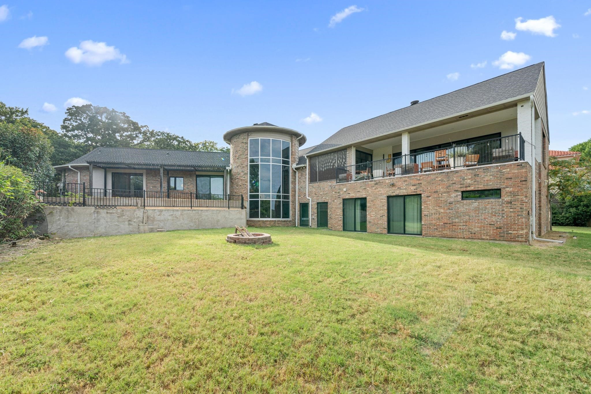 8542 Meadowbrook Drive Fort Worth TX 76120