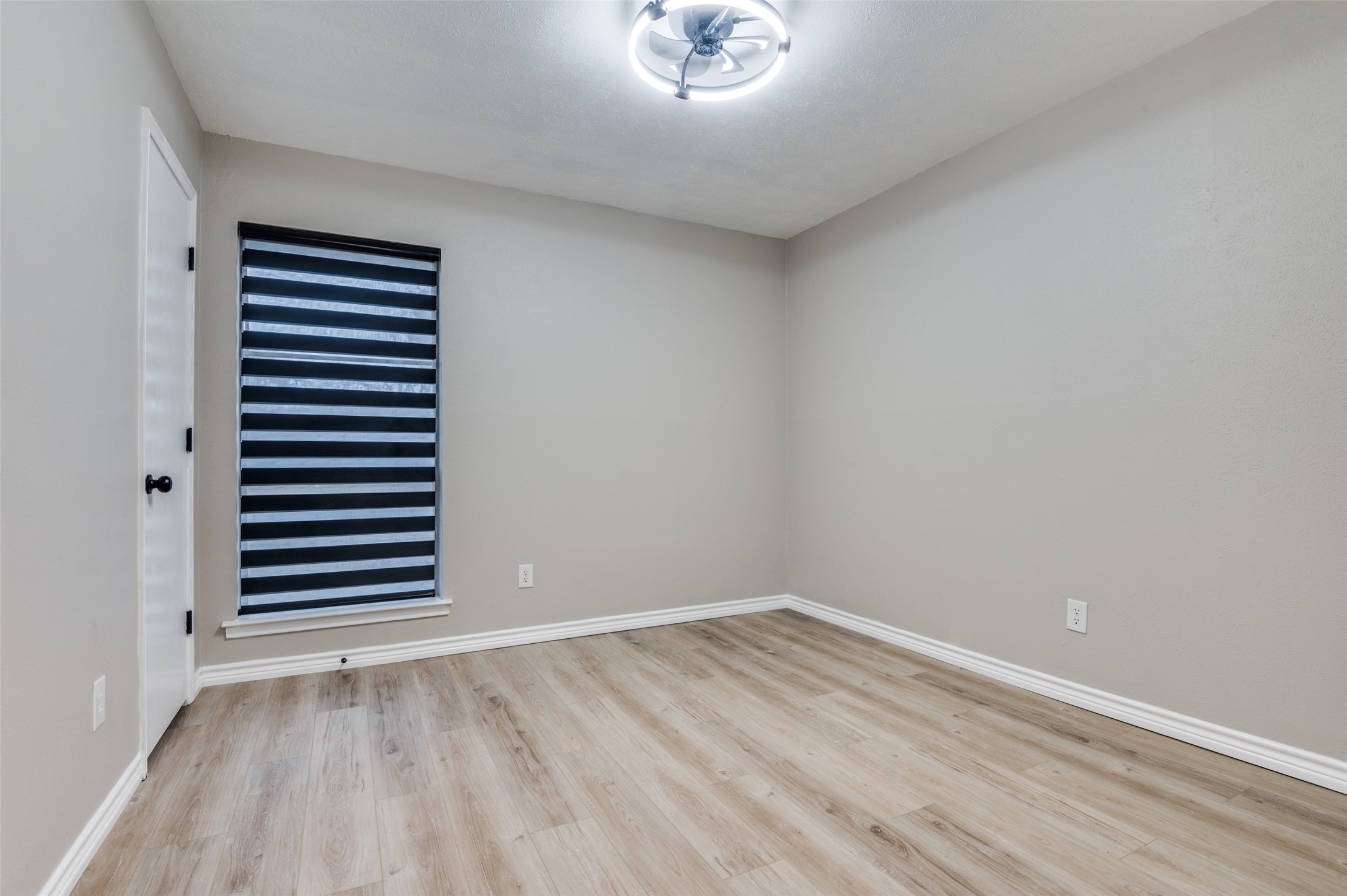 821 Sequoia Drive Lancaster TX 75146