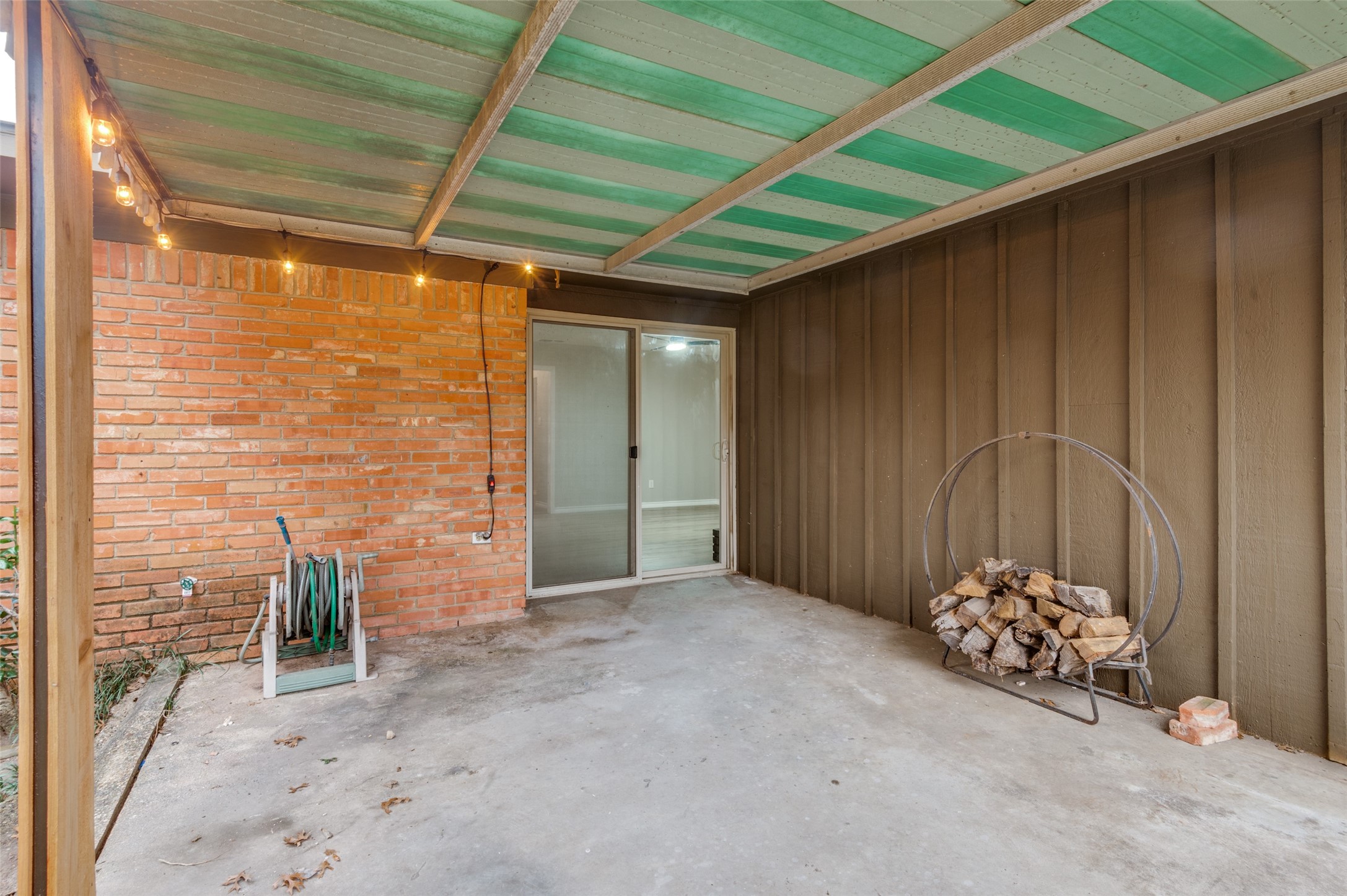 821 Sequoia Drive Lancaster TX 75146