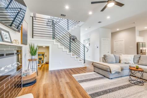 3813 Weisenberger Drive Dallas TX 75212