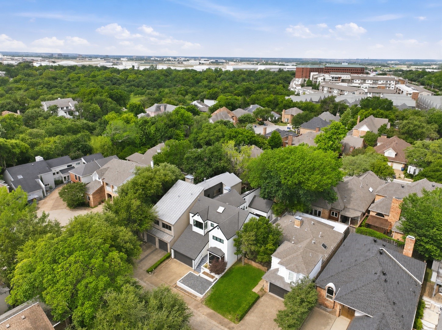 9123 Valley Chapel Lane Dallas TX 75220