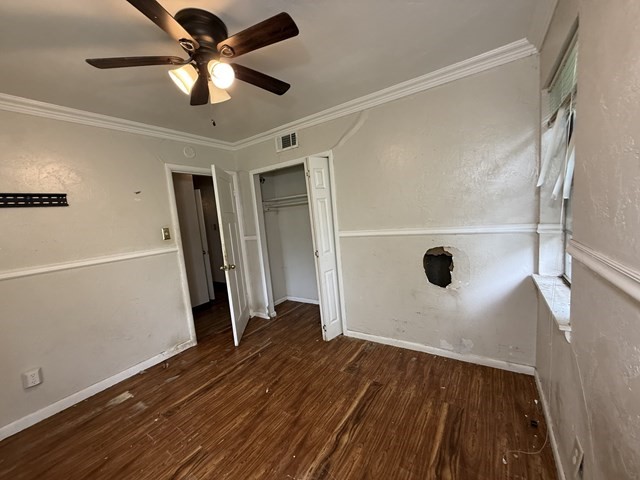 2533 Crestbrook Lane Grand Prairie TX 75052