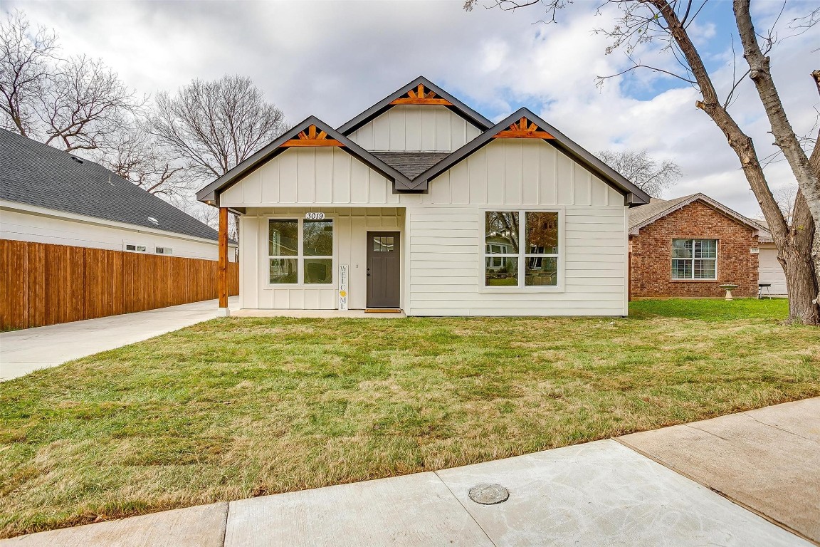 3019 Refugio Avenue Fort Worth TX 76106