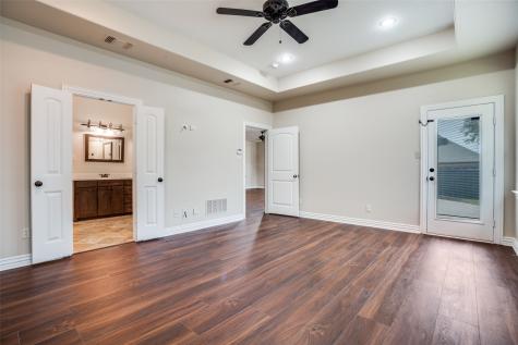809 Longridge Drive Denton TX 76205