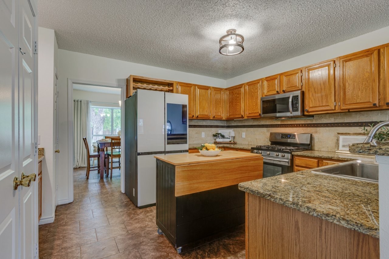 2107 Clearwater Trail Carrollton TX 75010