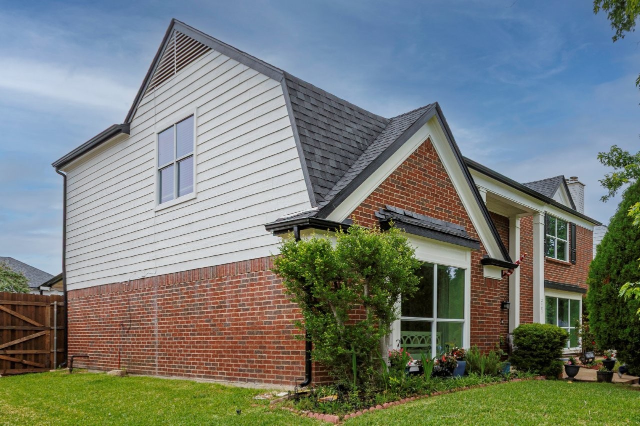2107 Clearwater Trail Carrollton TX 75010