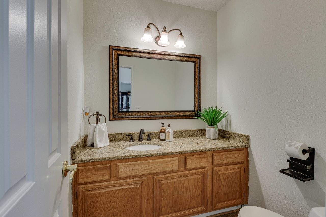 2107 Clearwater Trail Carrollton TX 75010