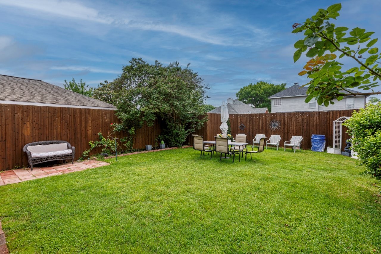 2107 Clearwater Trail Carrollton TX 75010