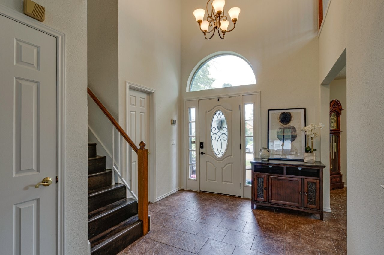 2107 Clearwater Trail Carrollton TX 75010