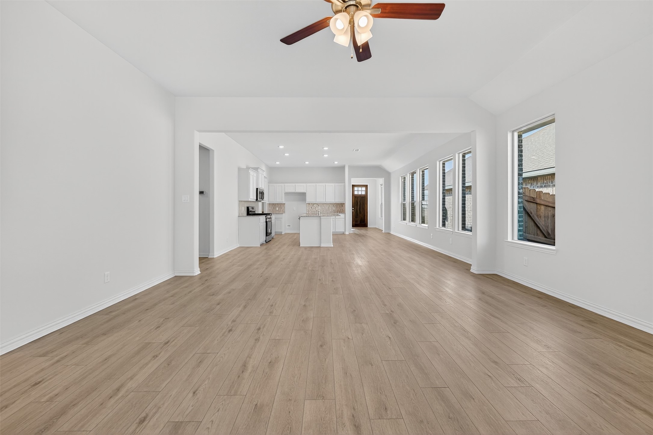 3525 Helena Street Gainesville TX 76240