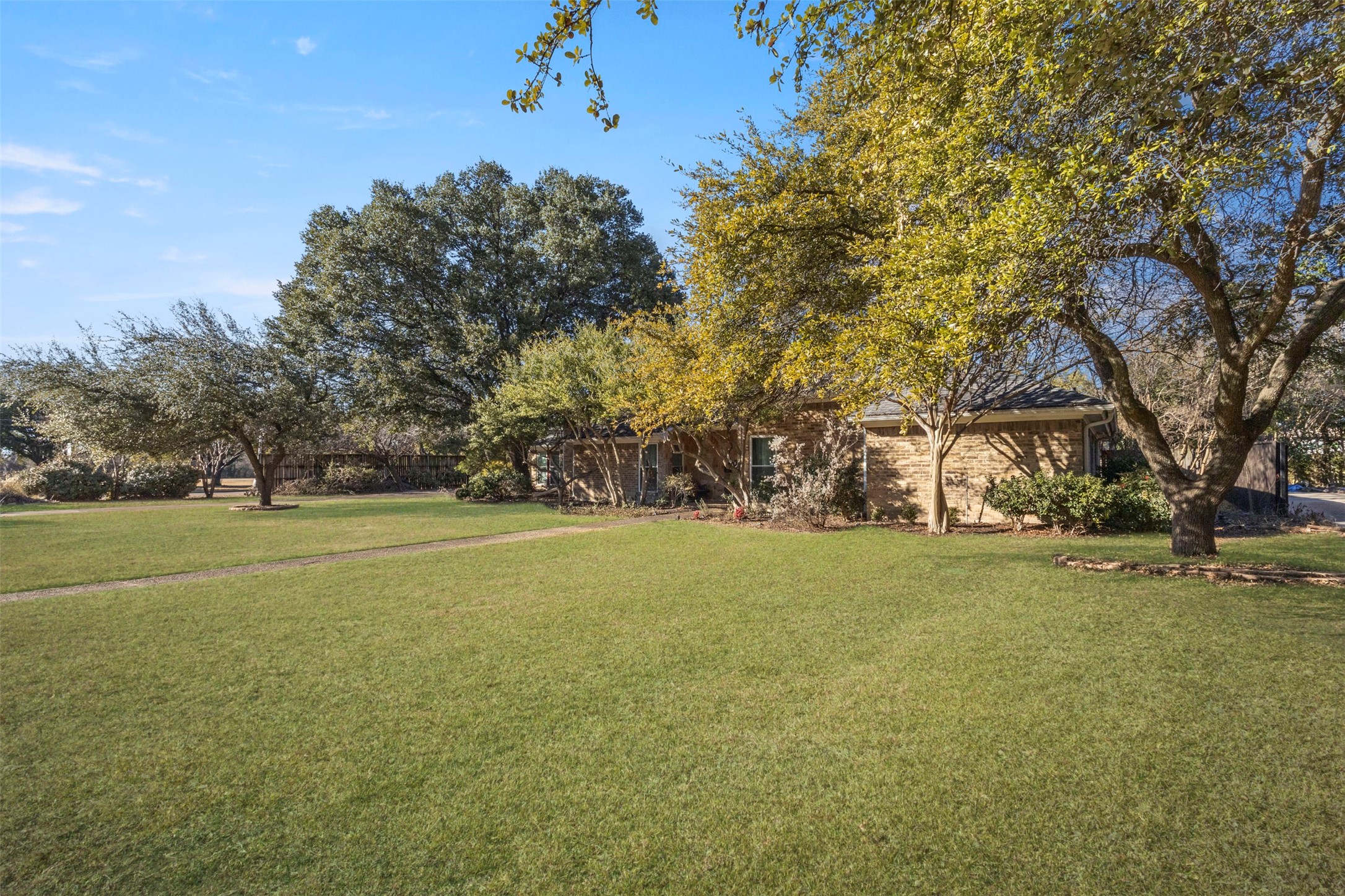 5207 Northmoor Drive Dallas TX 75229