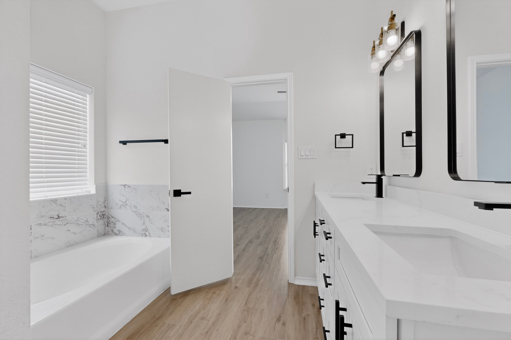 421 Chestnut Lane Desoto TX 75115