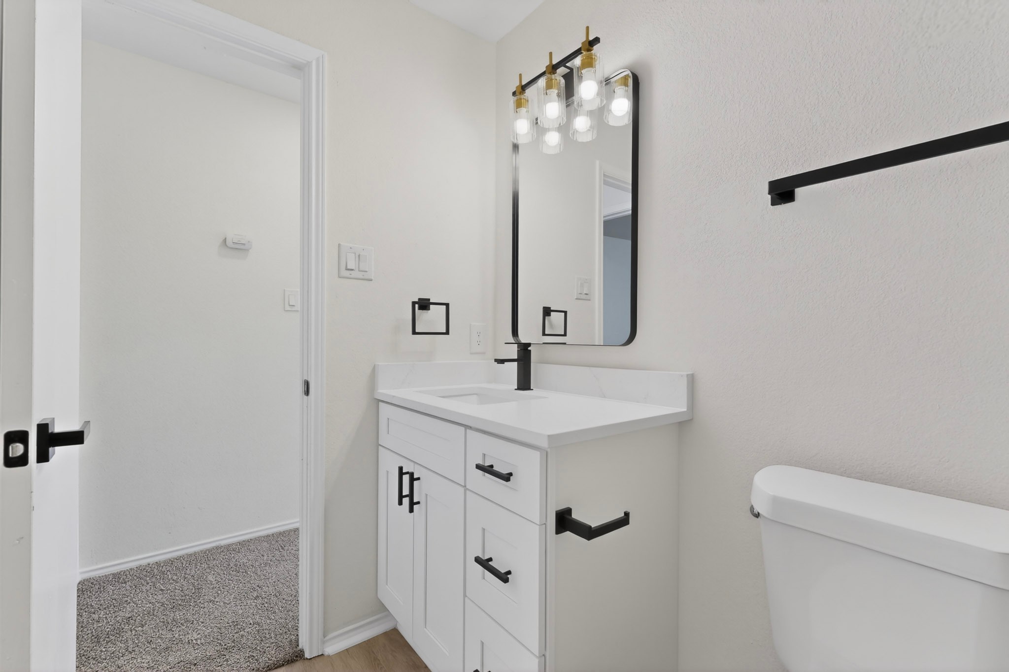 421 Chestnut Lane Desoto TX 75115