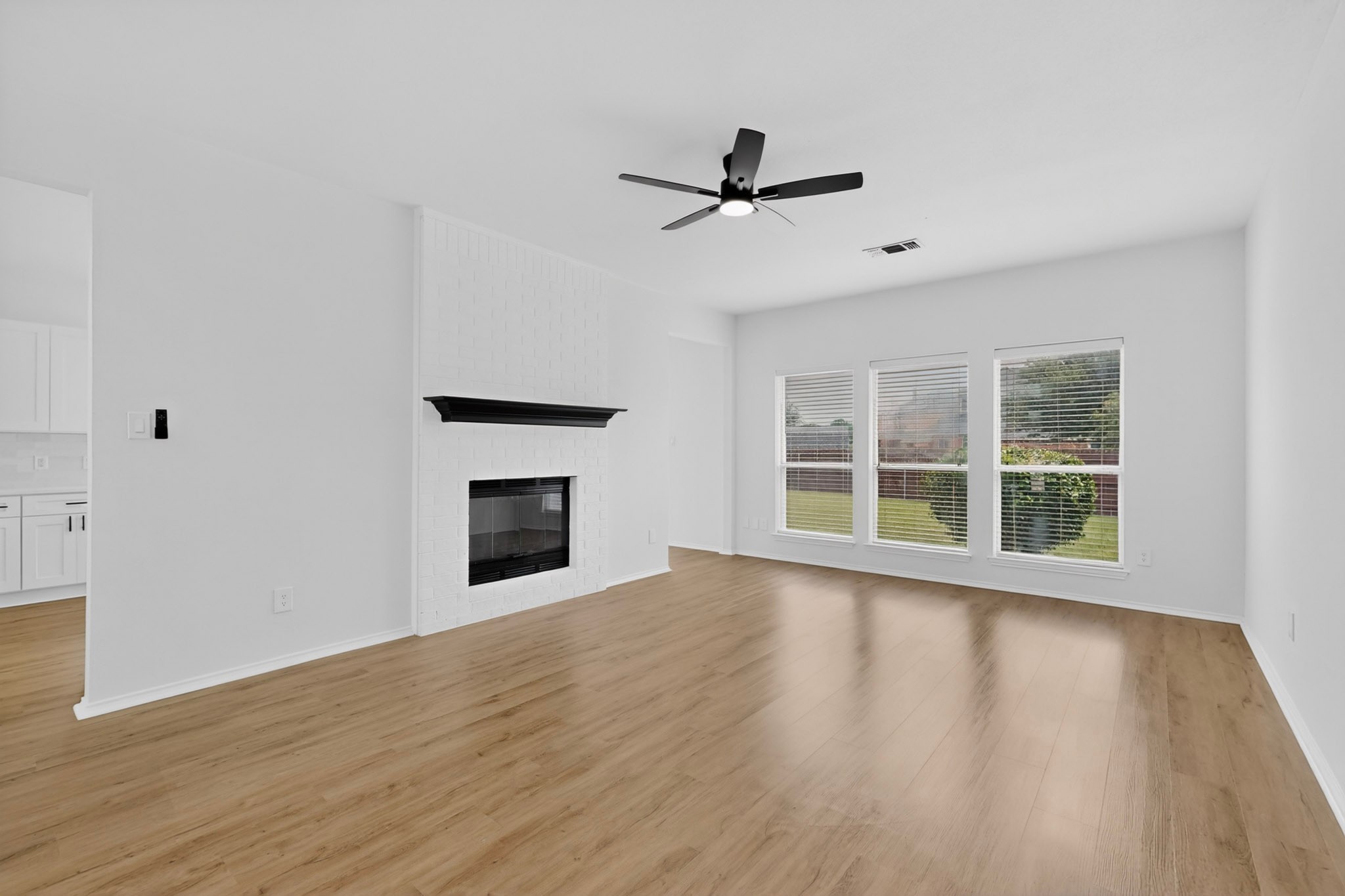421 Chestnut Lane Desoto TX 75115