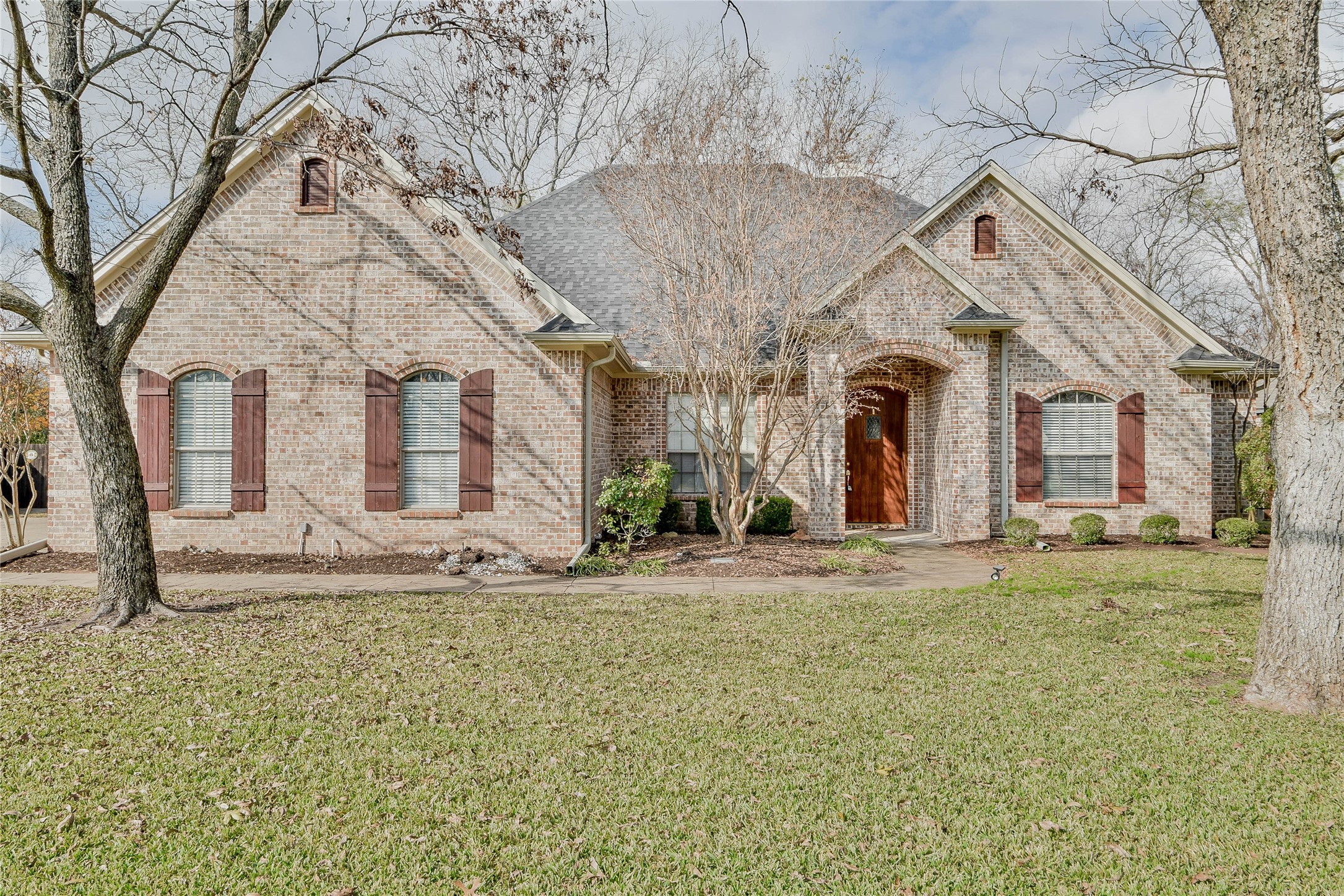 8922 Green Leaves Drive Granbury TX 76049