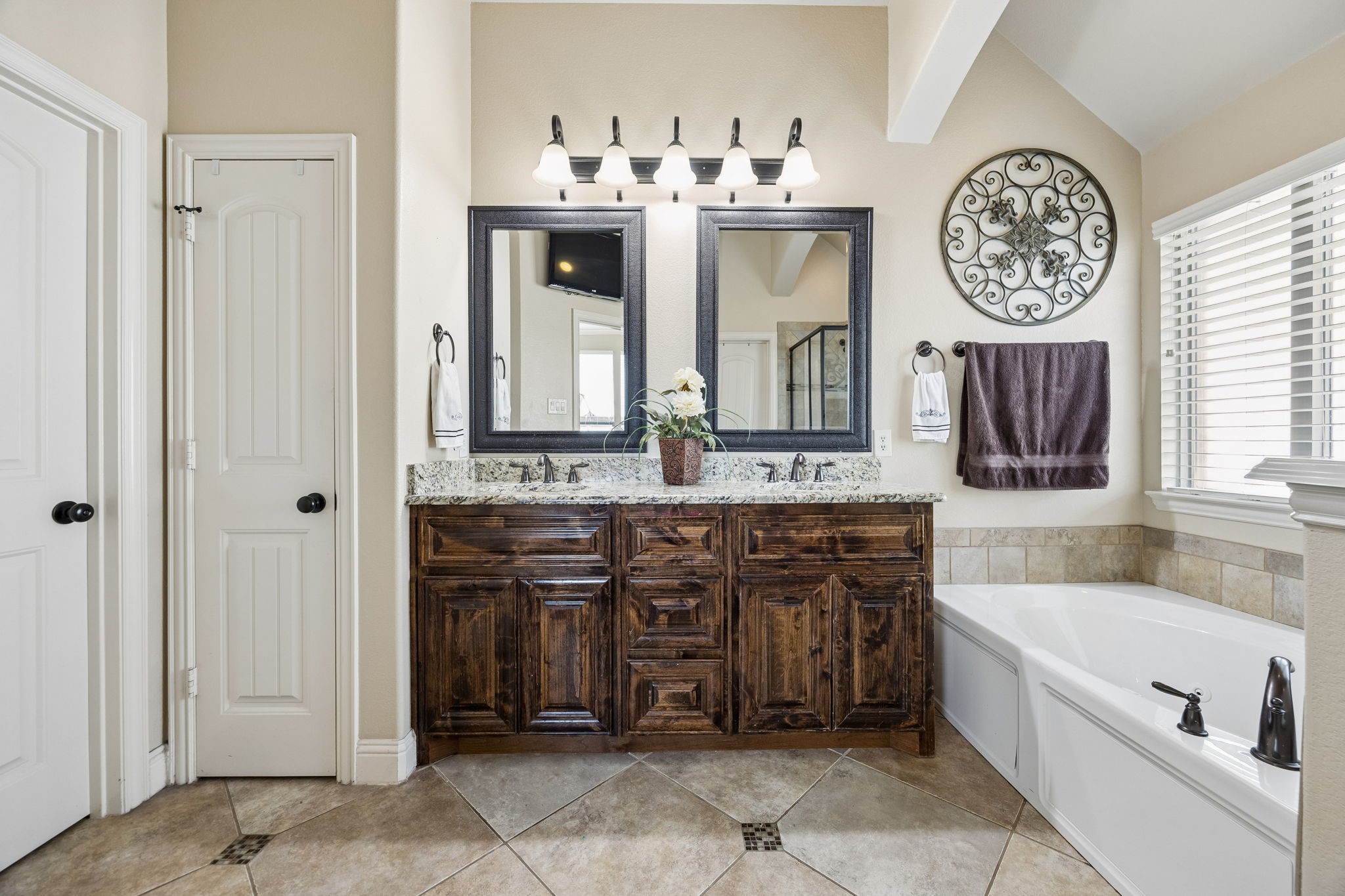 1708 Crescent Oak Street Wylie TX 75098