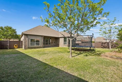 1708 Crescent Oak Street Wylie TX 75098