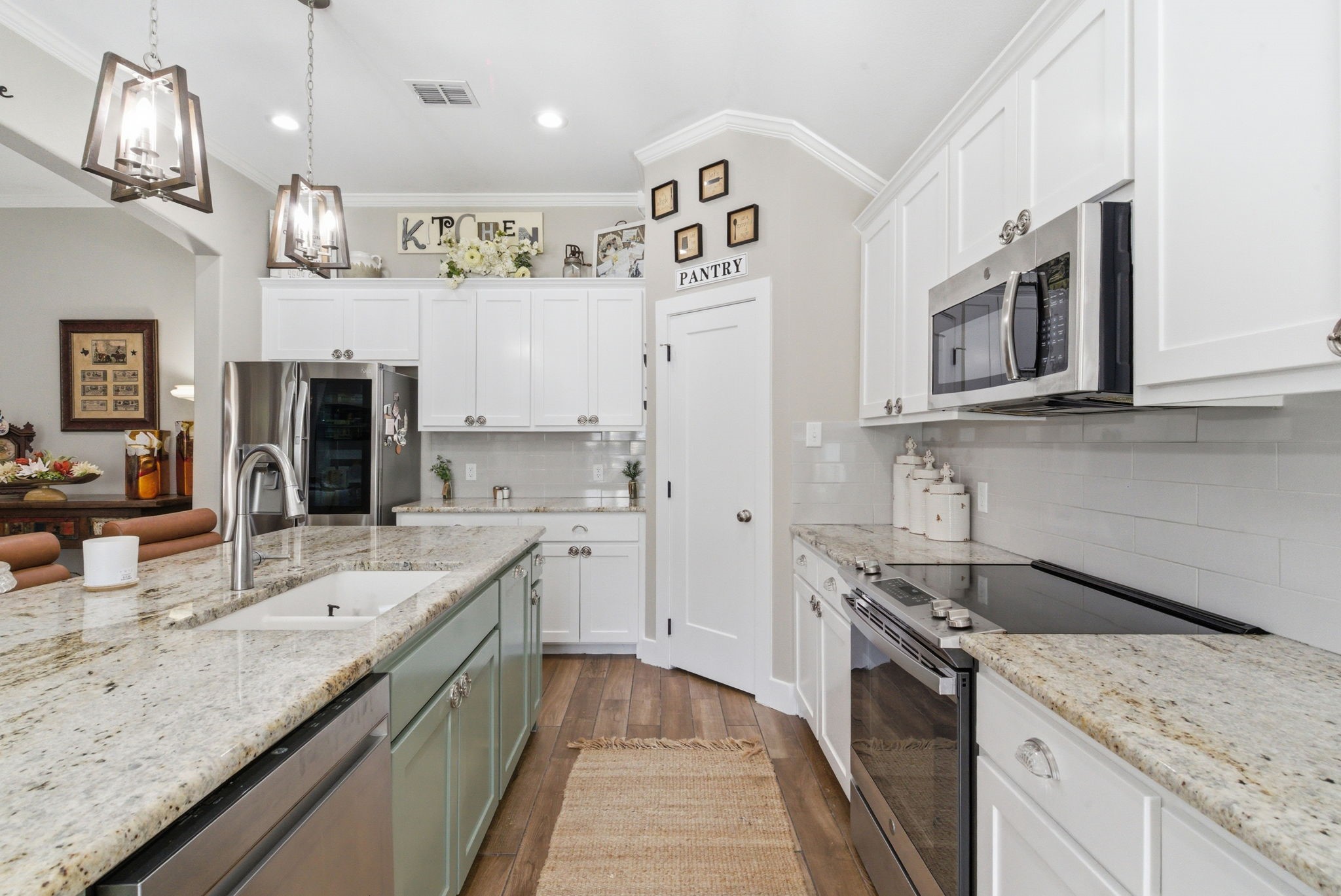 1313 Parkers Draw Avenue Weatherford TX 76086
